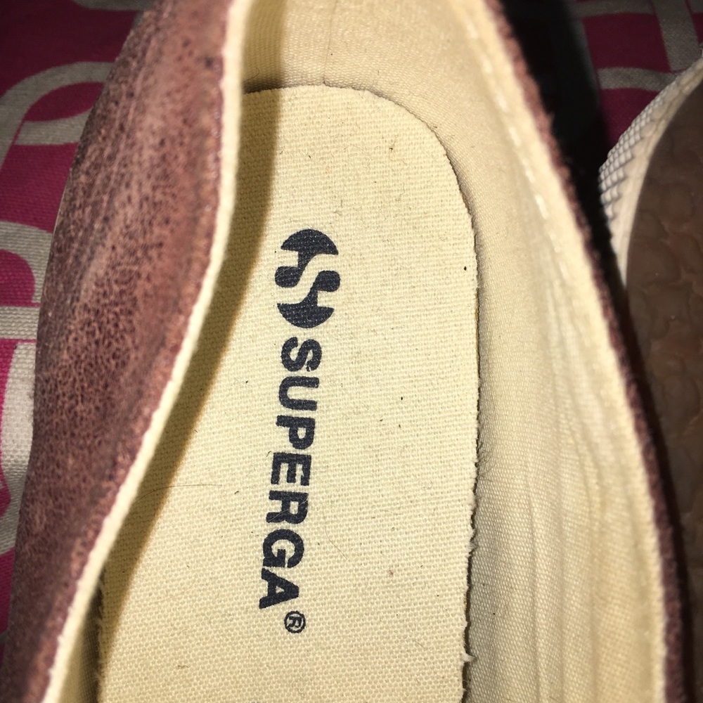 Shoes - Picture 4 of 4